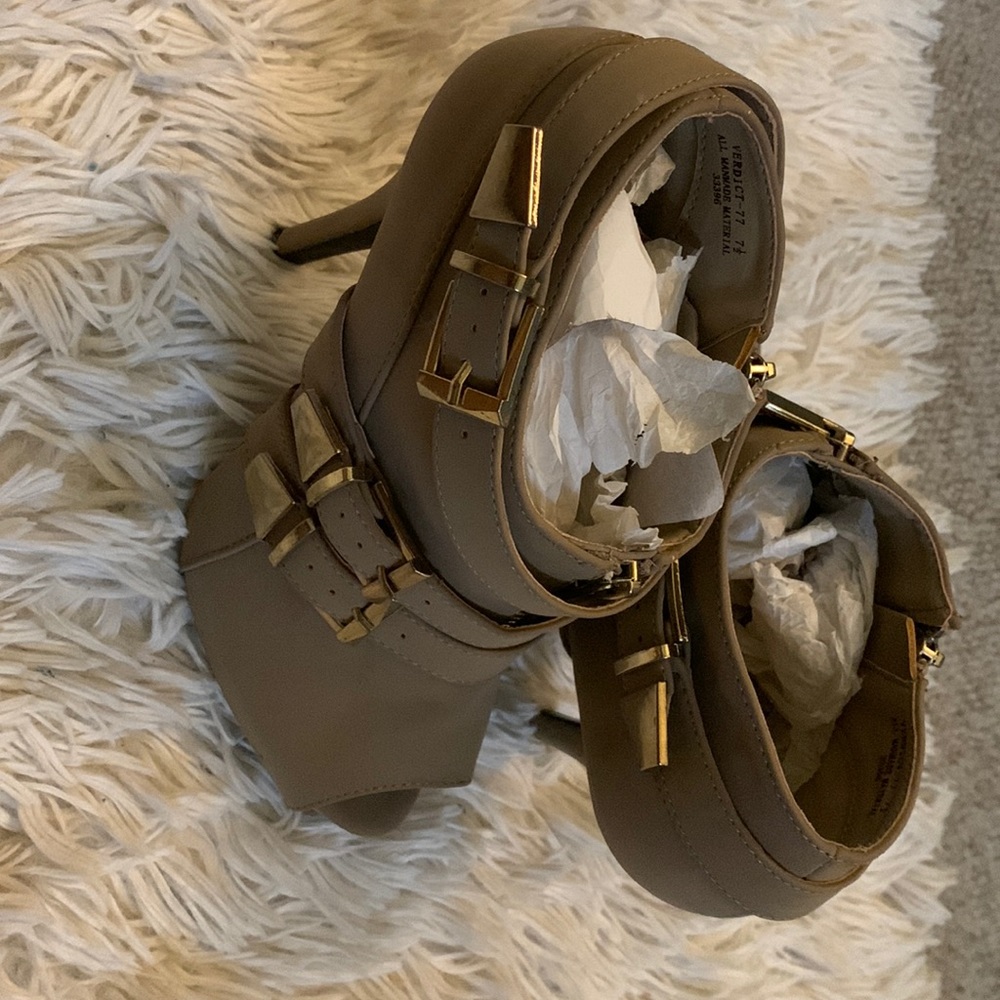 Worn only one time.